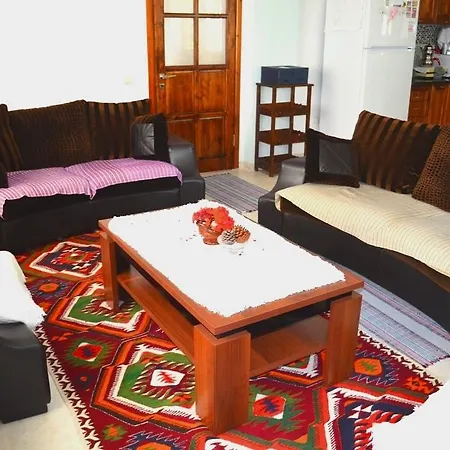 Willa Lapaz Esintisi Kalkan